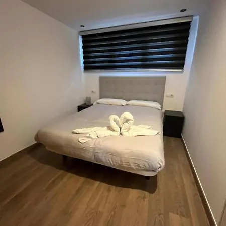 House 2 Wifi Y Parking Appartement