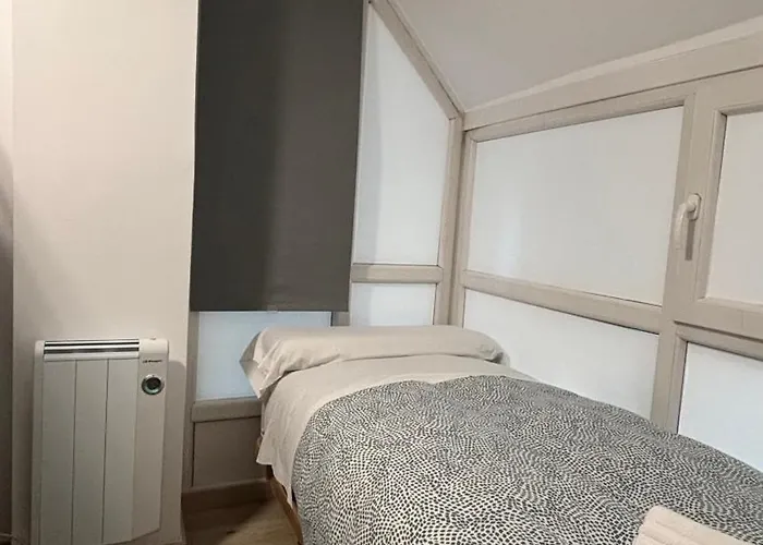 House 2 Wifi Y Parking * 塞拉内华达